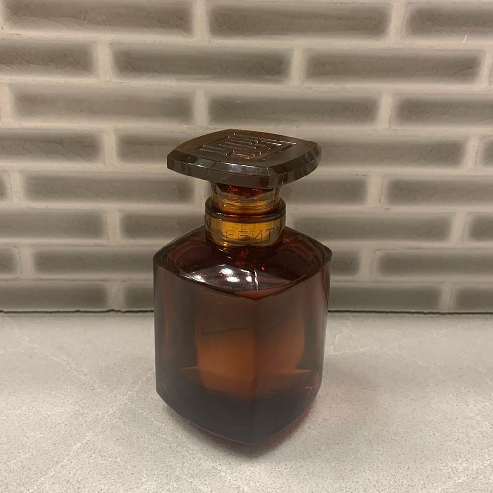 Fenty eau de parfum by Rihanna 75 ml bottle- never used/no box
